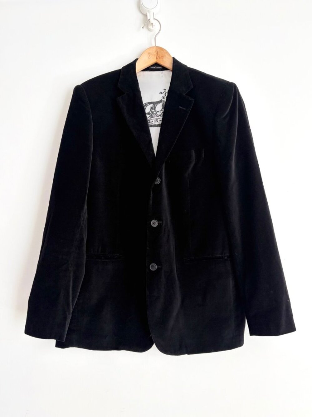 Vintage For Him UK London Black Velvet Crown Crest Blazer Y2K Goth M